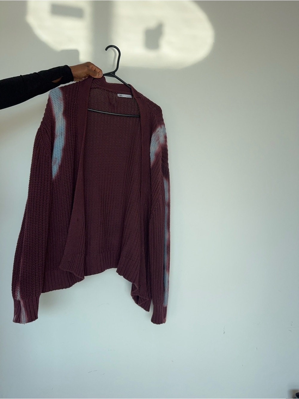 Zara Maroon Open-Front Knit Cardigan with Light Accent